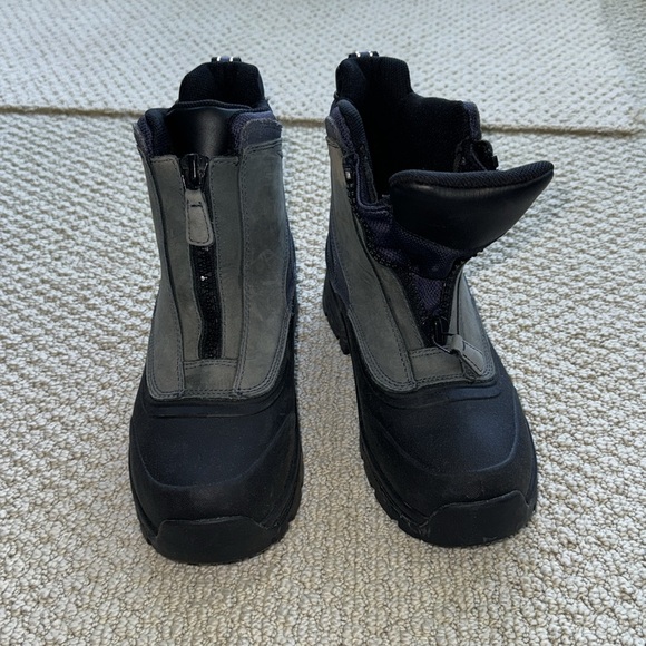 Lands End snow boots, women, 8 1/2, barely used - Picture 2 of 7